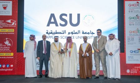 الجامعة تحصد 4 جوائز في المعرض العالمي للتعليم العالي “جيدكس”